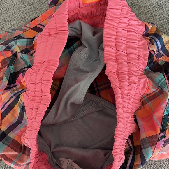 Lululemon Shorts with build in Pants. Size Six. The cutest!! - Picture 6 of 9